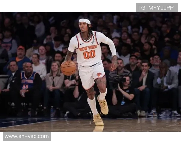 乔丹克拉克森的篮球之路与成就探秘：从新秀到全明星的华丽转身