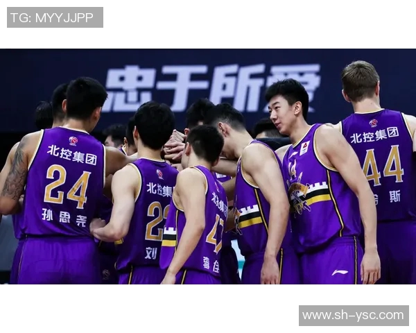 CBA季前赛精彩对决浙江队迎战北控队争夺胜利荣耀